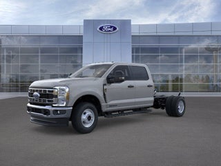 2026 Ford F-350 Super Duty Chassis XLT