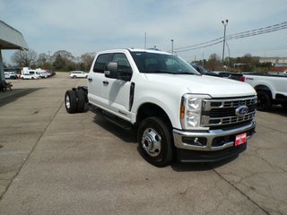 2026 Ford F-350 Super Duty Chassis XLT
