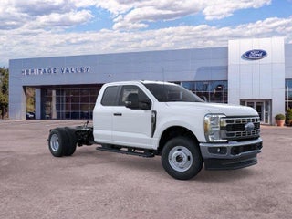2026 Ford F-350 Super Duty Chassis XL