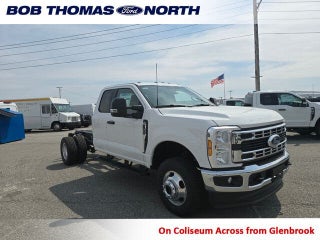 2026 Ford F-350 Super Duty Chassis XL