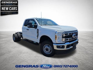 2026 Ford F-350 Super Duty Chassis XL