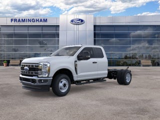 2026 Ford F-350 Super Duty Chassis XL