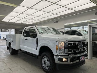 2026 Ford F-350 Super Duty Chassis XL