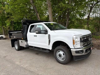 2026 Ford F-350 Super Duty Chassis XL