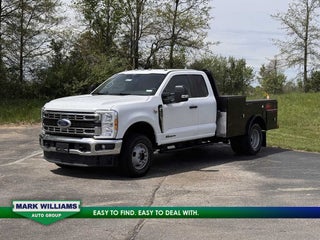 2025 Ford F-350 Super Duty Chassis XL
