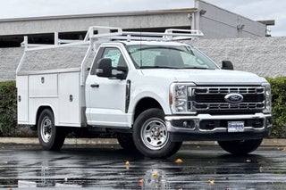 2026 Ford F-350 Super Duty Chassis XL