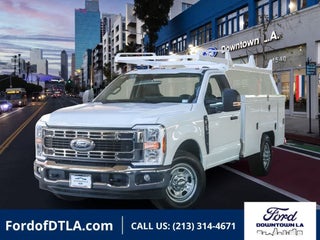 2026 Ford F-350 Super Duty Chassis XL