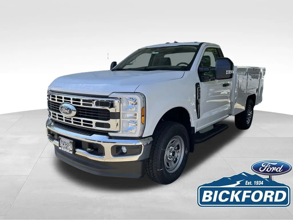 2026 Ford F-350 Super Duty Chassis XL