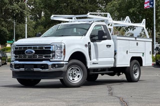 2026 Ford F-350 Super Duty Chassis XL