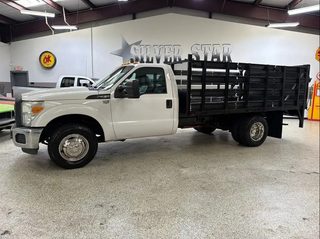 2015 Ford F-350 Super Duty XL