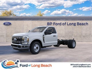 2026 Ford F-350 Super Duty Chassis XL