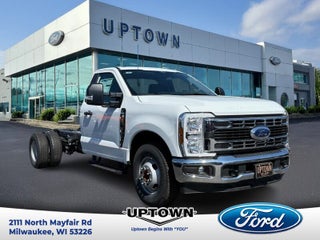 2026 Ford F-350 Super Duty Chassis XL