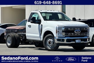 2026 Ford F-350 Super Duty Chassis XL