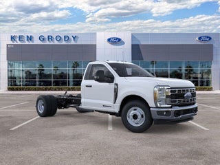2026 Ford F-350 Super Duty Chassis XL