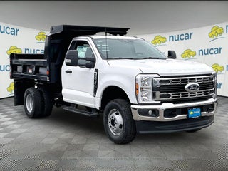 2026 Ford F-350 Super Duty Chassis XL