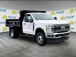 2026 Ford F-350 Super Duty Chassis XL