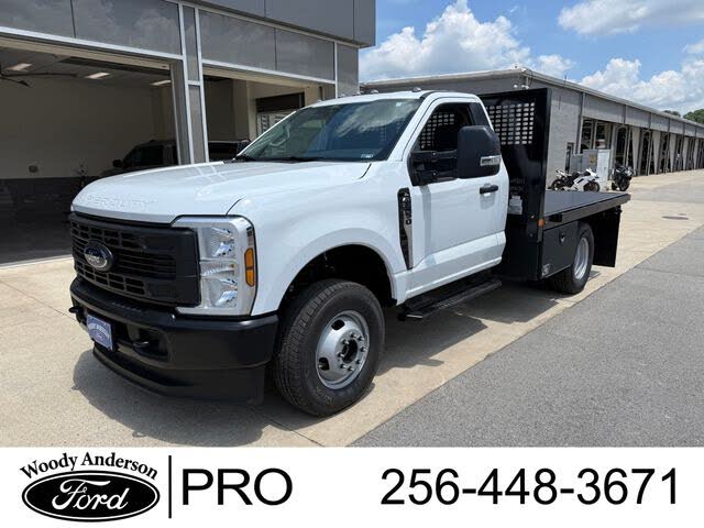 2026 Ford F-350 Super Duty Chassis XL
