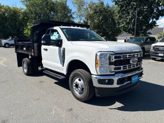 2026 Ford F-350 Super Duty Chassis XL