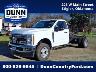 2026 Ford F-350 Super Duty Chassis XL