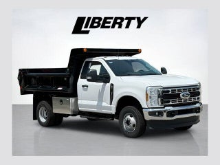 2026 Ford F-350 Super Duty Chassis XL