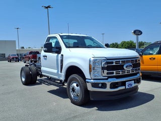 2026 Ford F-350 Super Duty Chassis XL
