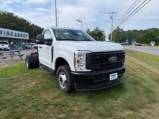 2026 Ford F-350 Super Duty Chassis XL