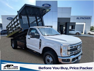 2026 Ford F-350 Super Duty Chassis XL