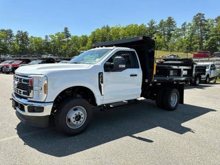 2026 Ford F-350 Super Duty Chassis XL