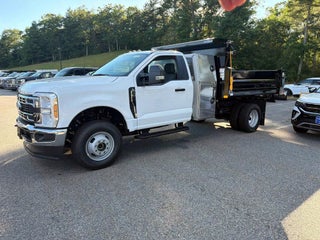 2026 Ford F-350 Super Duty Chassis XL