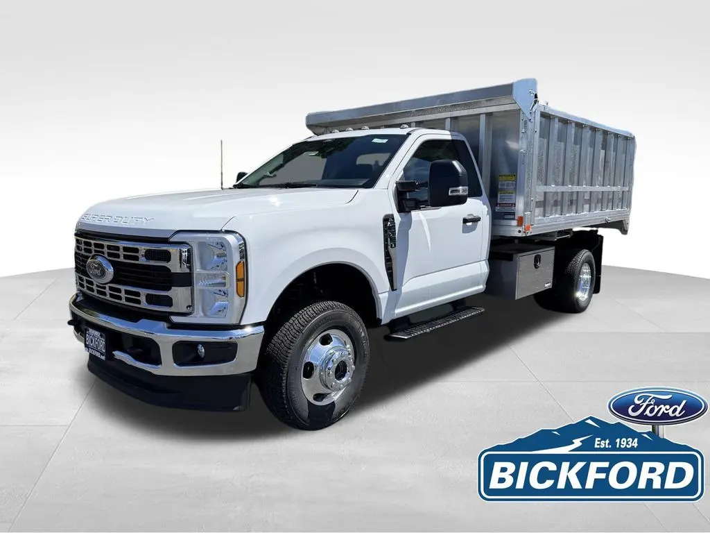 2026 Ford F-350 Super Duty Chassis XL