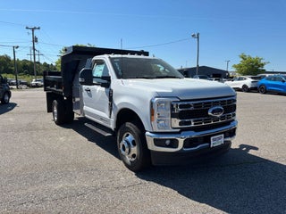 2026 Ford F-350 Super Duty Chassis XL