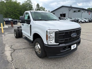 2026 Ford F-350 Super Duty Chassis XL