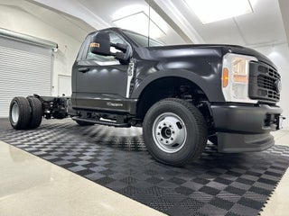 2025 Ford F-350 Super Duty Chassis XL