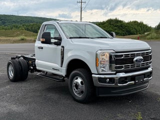 2026 Ford F-350 Super Duty Chassis XL