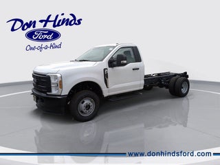2025 Ford F-350 Super Duty Chassis XL