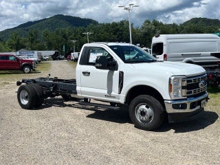 2025 Ford F-350 Super Duty Chassis XL