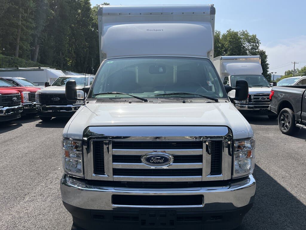 2025 Ford E-350 E-350 SD