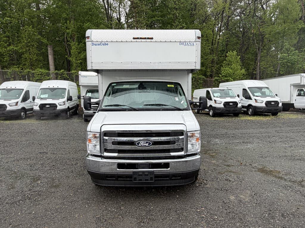 2027 Ford E-350 SD