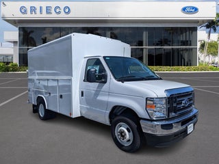 2025 Ford E-350 E-350 SD