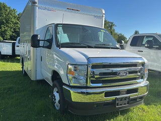 2027 Ford E-350 SD