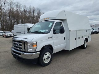 2025 Ford E-350 E-350 SD