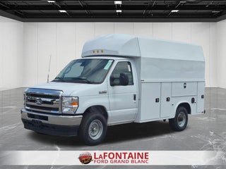 2027 Ford E-350 SD
