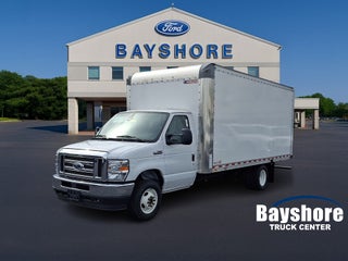 2025 Ford E-150