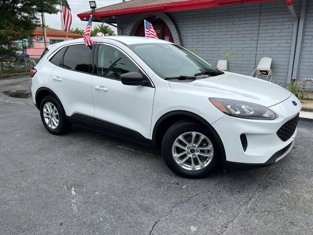 2022 Ford Escape SE