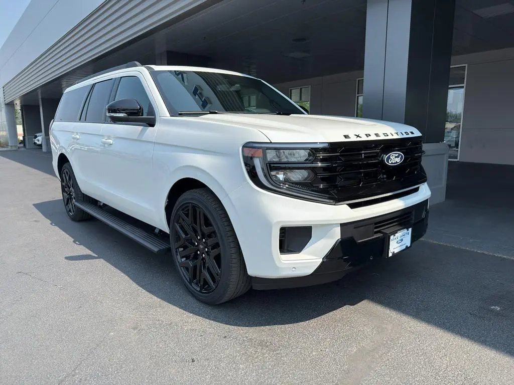 2027 Ford Expedition MAX Platinum