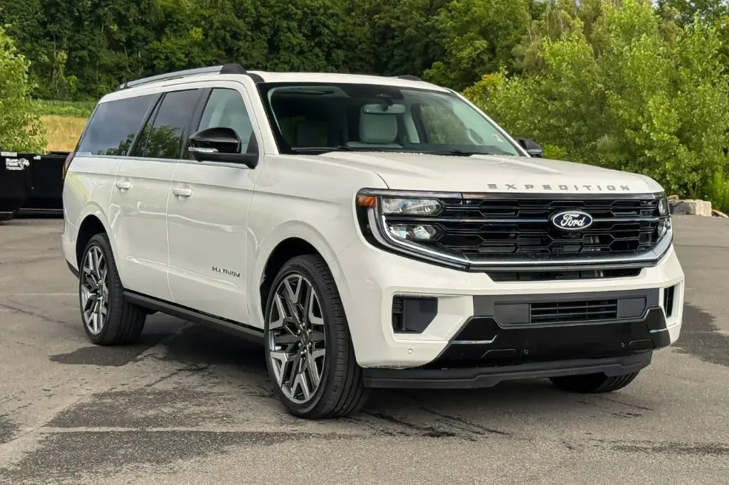 2027 Ford Expedition MAX Platinum