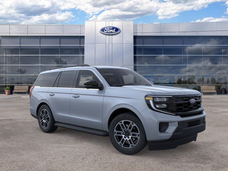 2026 Ford Expedition Active