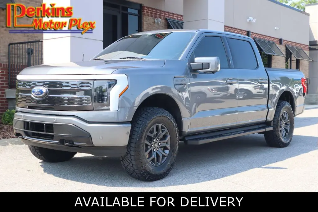 2023 Ford F-150 Lightning Platinum