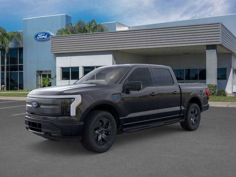 2025 Ford F-150 Lightning Flash
