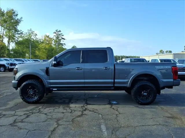 2022 Ford F-250 Super Duty Lariat